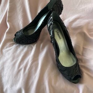J Renee blk sequin peep toe pumps, 4" stiletto never worn